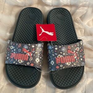 Floral Puma slides BNWT